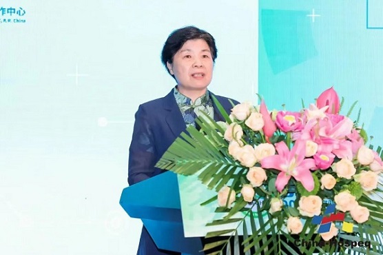 上海合作组织睦邻友好合作委员会副主席崔丽出席2023北京健康大会并致辞