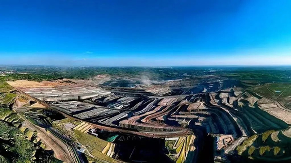 1748423796413035147.jpg 矿场3.jpg